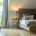 Hotel Ko'ono Konstanz
