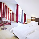 Ko'ono 3* Konstanz