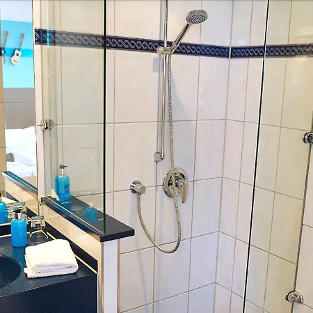 Ko'ono Κωνσταντία