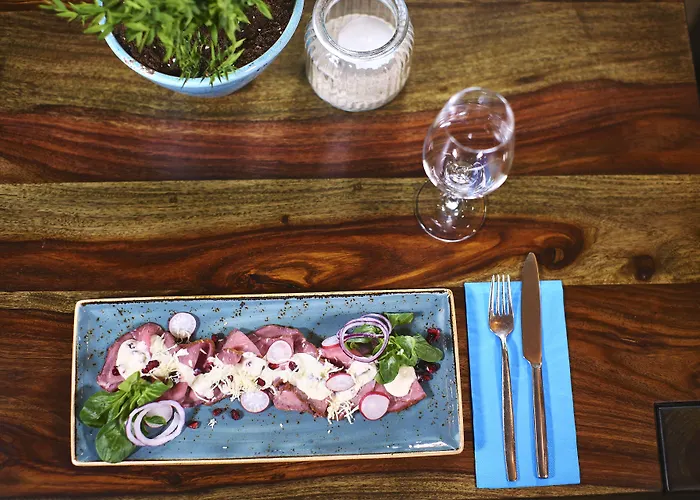 Ko'ono 호텔 콘스탄츠